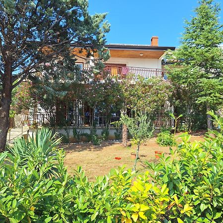 Apartmani Mia Jadranovo Exterior foto