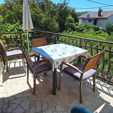 Apartmani Mia Jadranovo Exterior foto