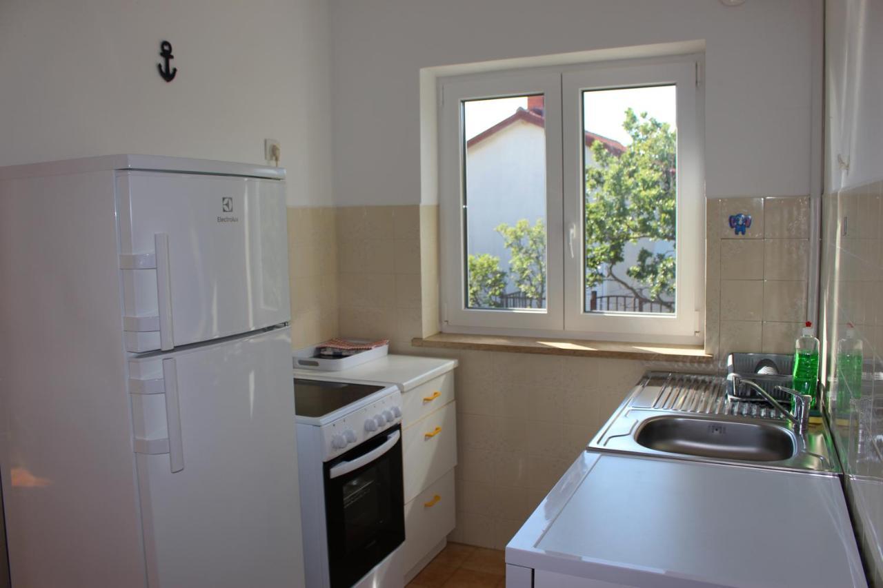 Apartmani Mia Jadranovo Exterior foto