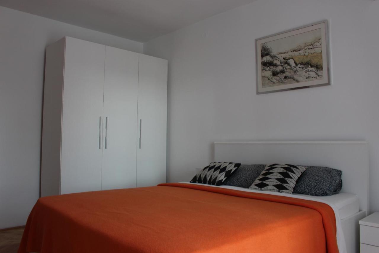 Apartmani Mia Jadranovo Exterior foto