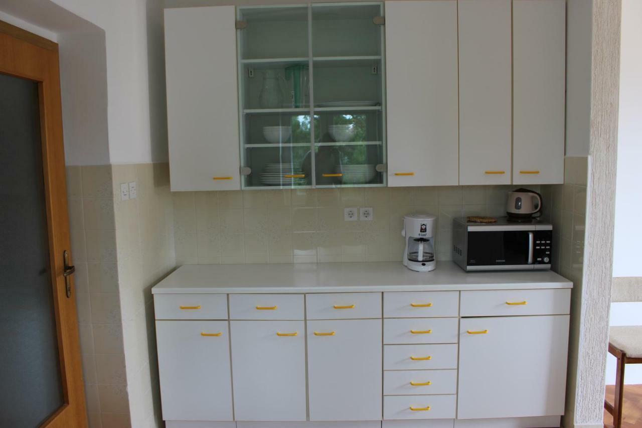 Apartmani Mia Jadranovo Exterior foto
